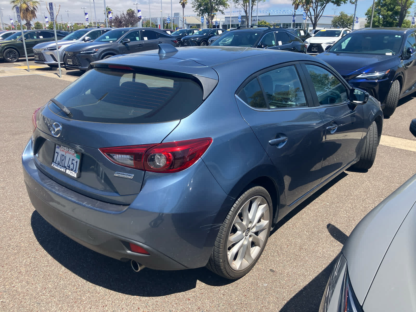Used 2015 MAZDA MAZDA3 s Grand Touring FWD image 4