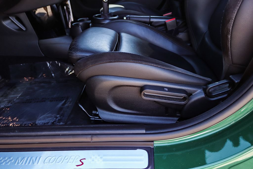 Used 2024 MINI Cooper S FWD image 25