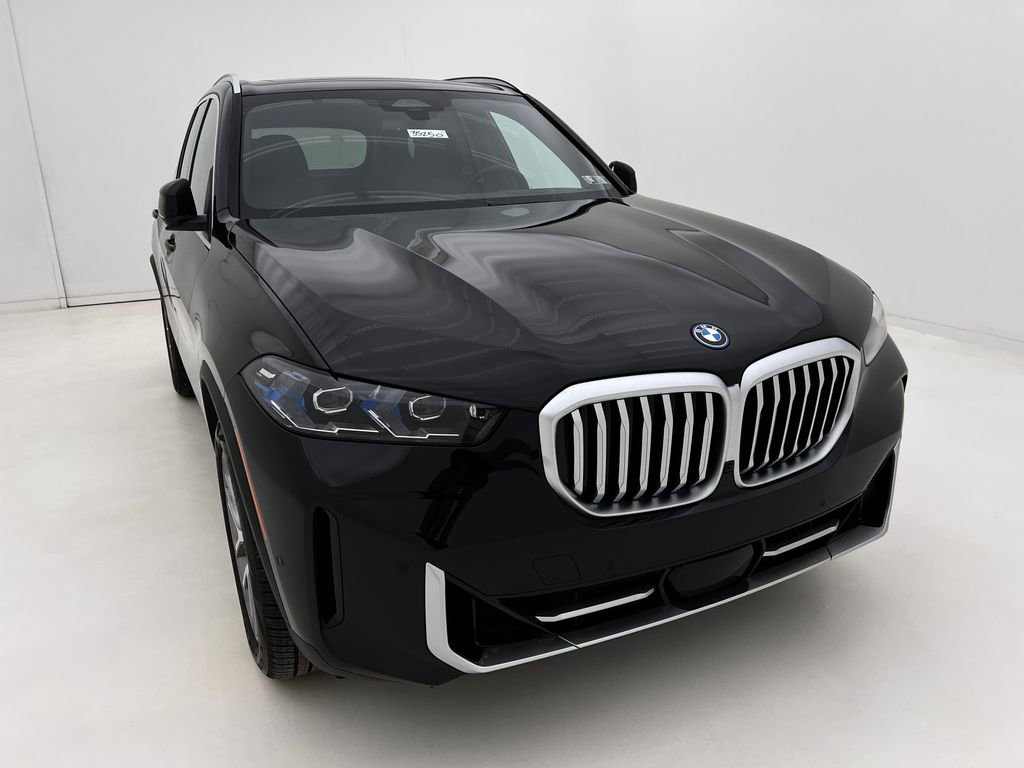 New 2026 BMW X5 xDrive50e w/ Climate Comfort Package AWD/4WD video 3