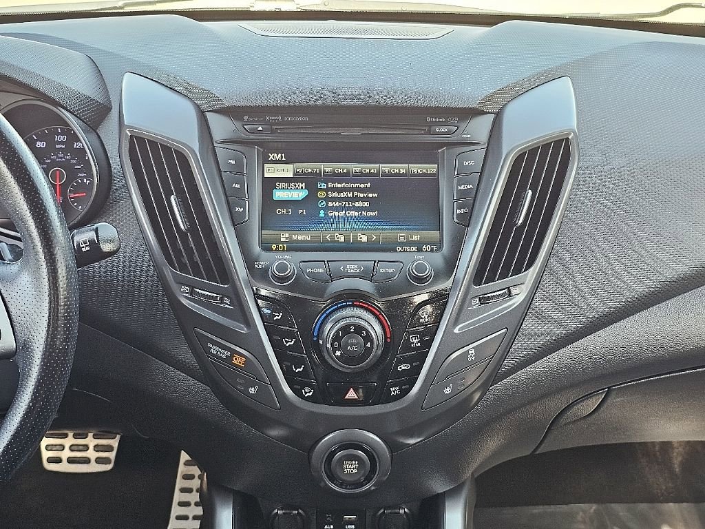 Used 2016 Hyundai Veloster Turbo image 32