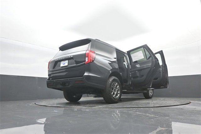 New 2026 Ford Expedition Active image 41