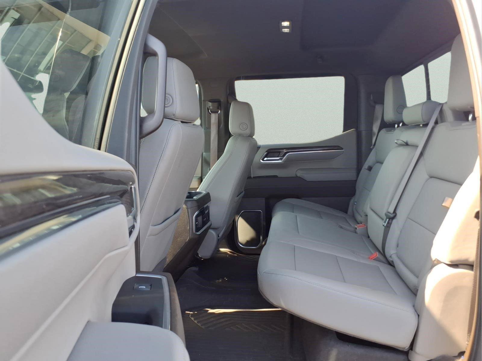 Used 2024 Chevrolet Silverado 1500 LTZ w/ LTZ Convenience Package II AWD/4WD image 12