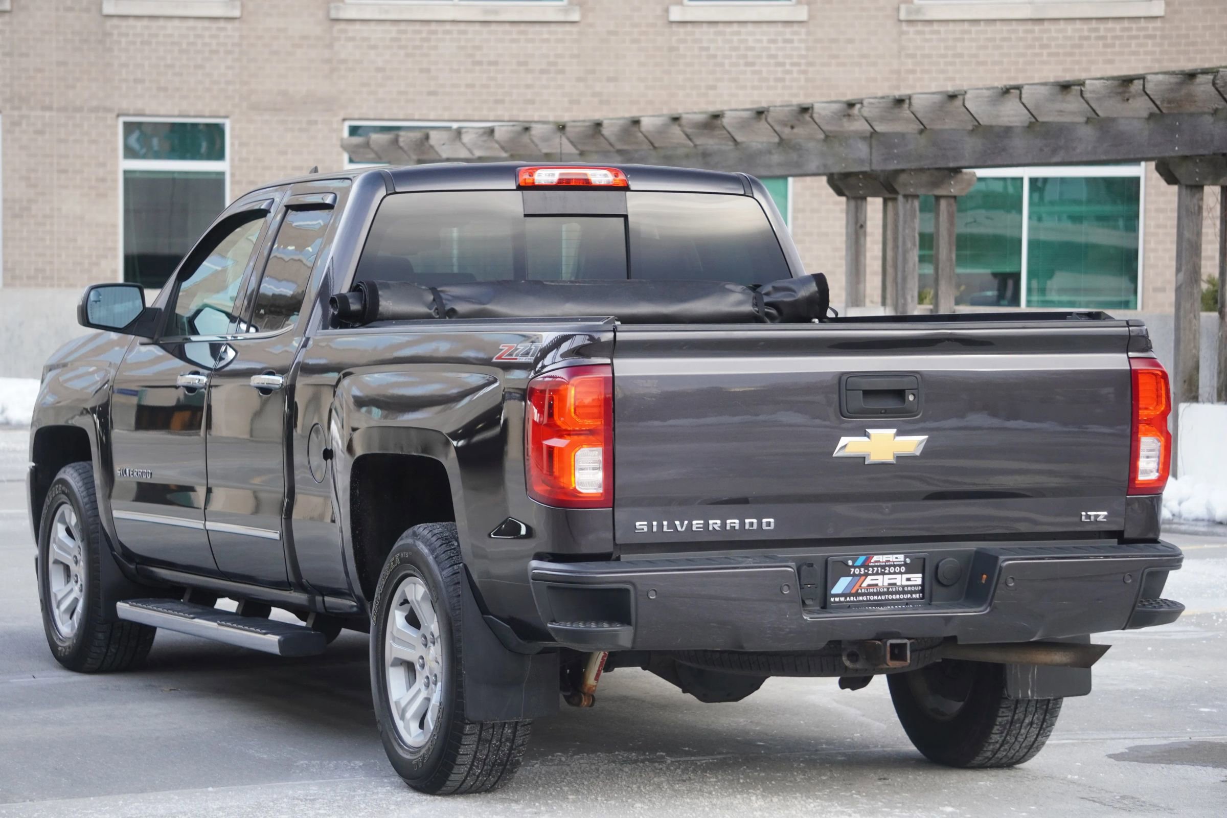 Used 2016 Chevrolet Silverado 1500 LTZ Z71 w/ LTZ Plus Package image 16