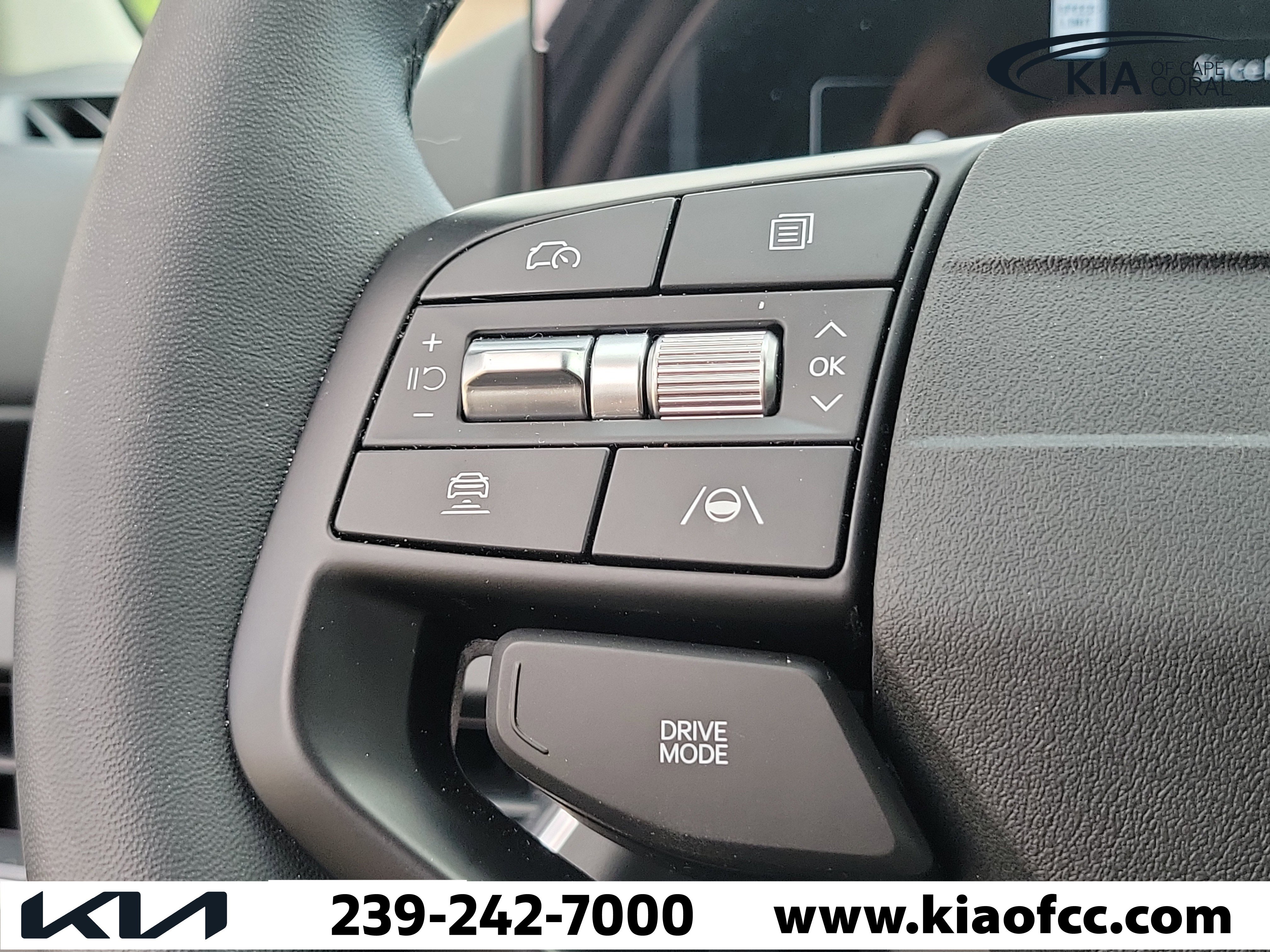 Used 2025 Kia K4 EX image 22