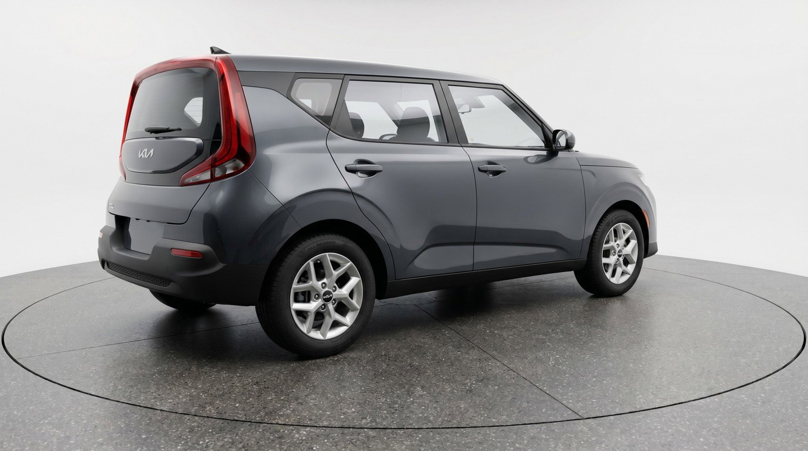 Used 2025 Kia Soul LX w/ LX Technology Package FWD image 9