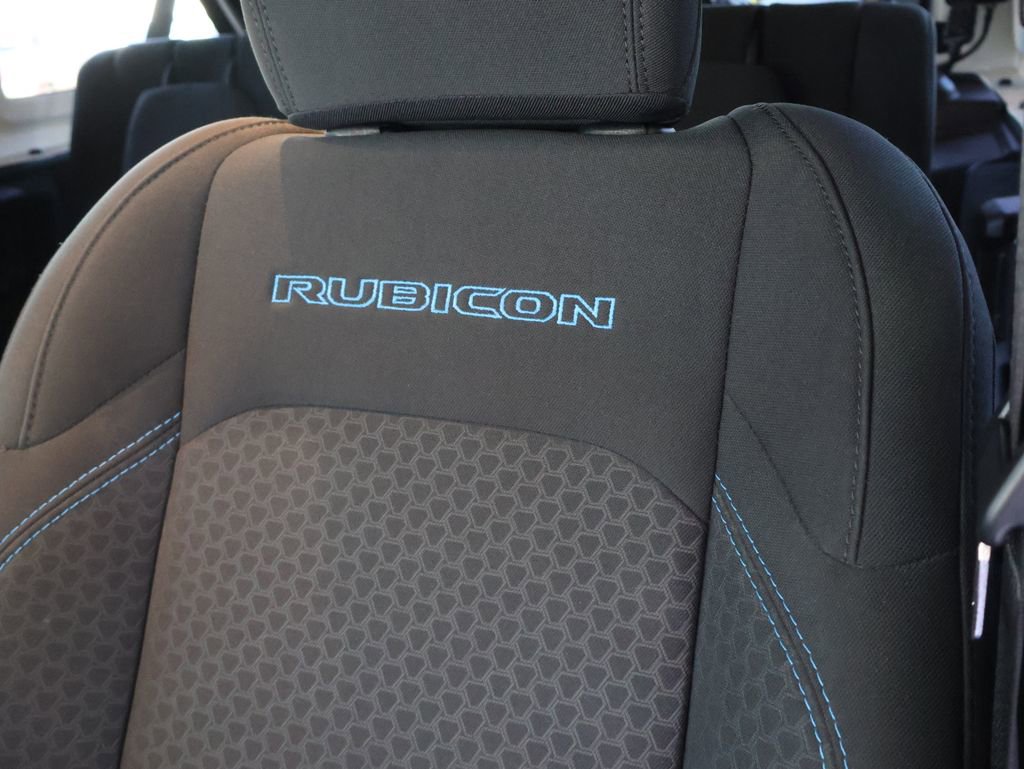 Used 2024 Jeep Wrangler Unlimited Rubicon 4xe AWD/4WD image 24