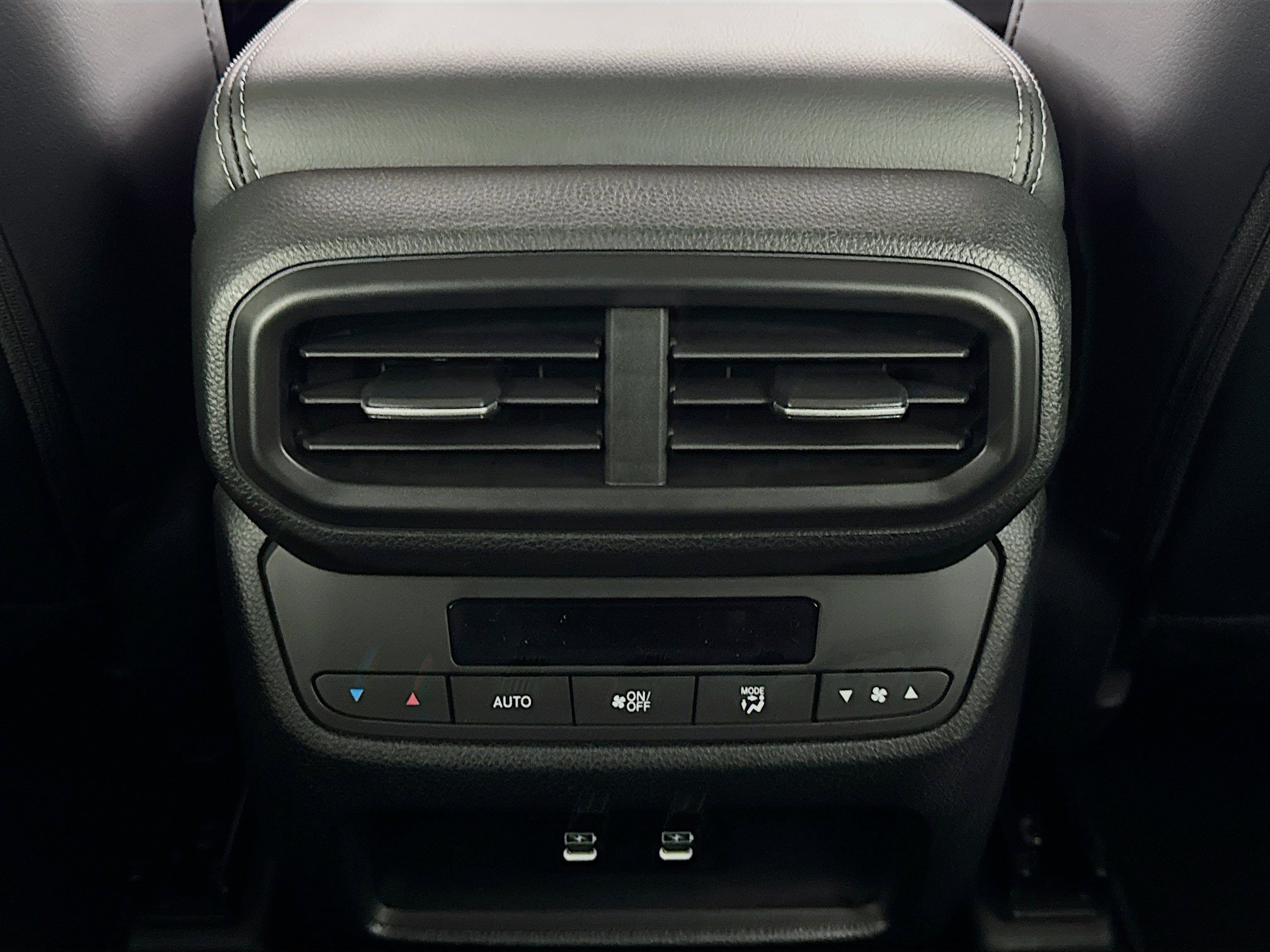 New 2026 Honda Pilot Touring image 27