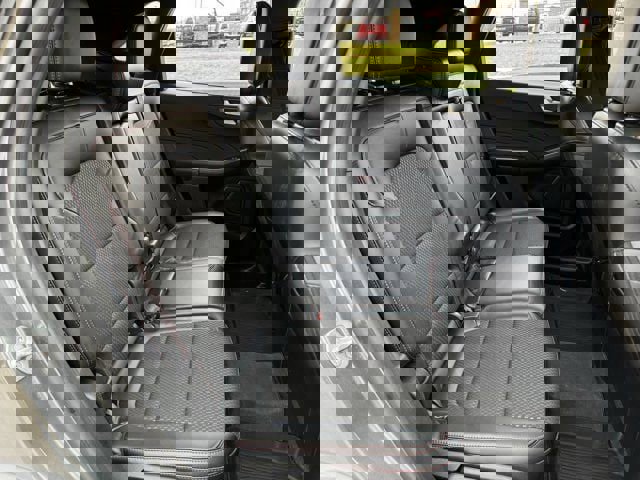 Used 2023 Ford Escape ST-Line w/ Tech Pack #1 image 32