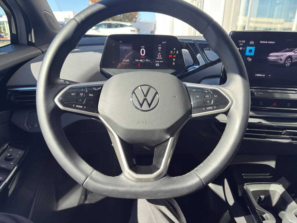 Used 2022 Volkswagen ID.4 Pro image 10