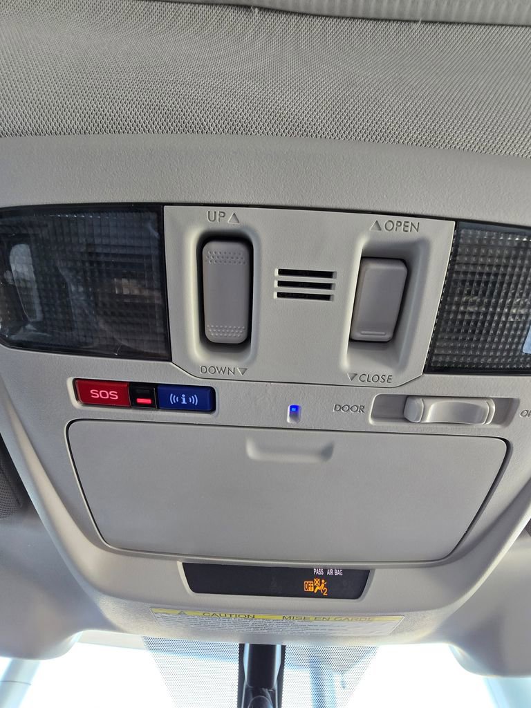 Used 2018 Subaru Outback 3.6R Limited image 25