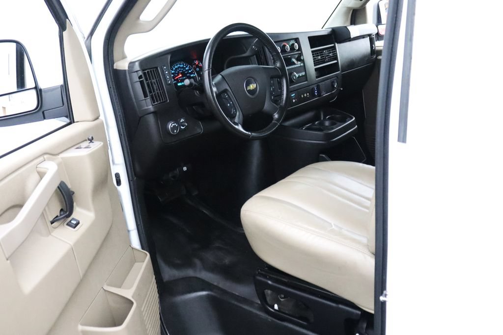 Used 2022 Chevrolet Express 2500 w/ Safety Package RWD image 15