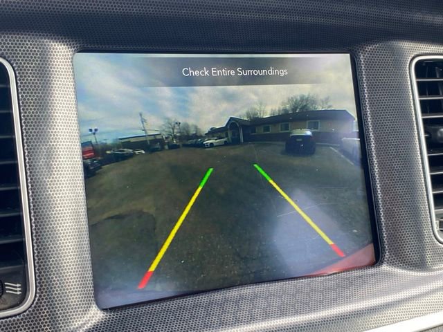 Used 2018 Dodge Charger GT image 28