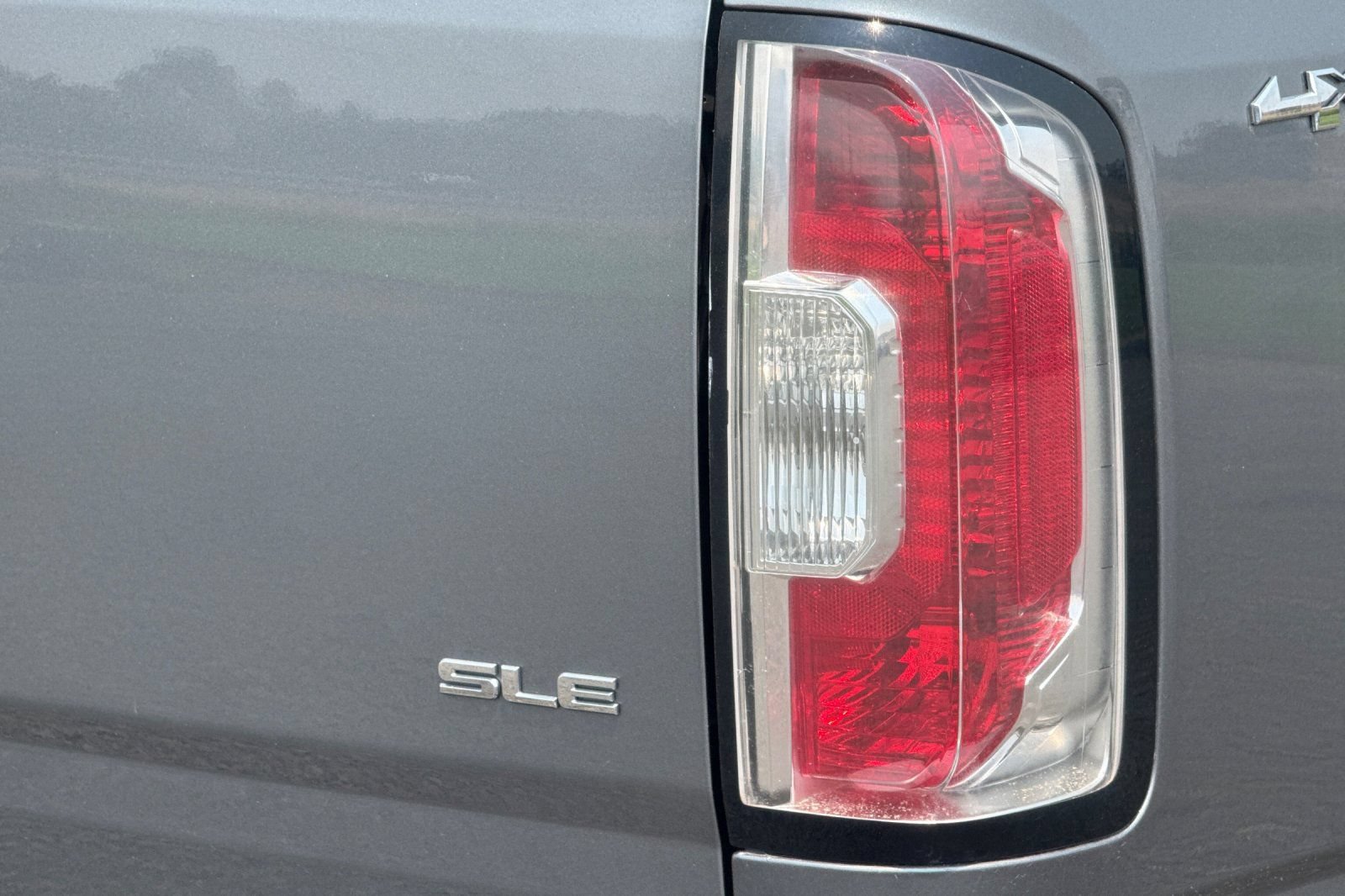 Used 2020 GMC Canyon SLE w/ Elevation Edition AWD/4WD image 46