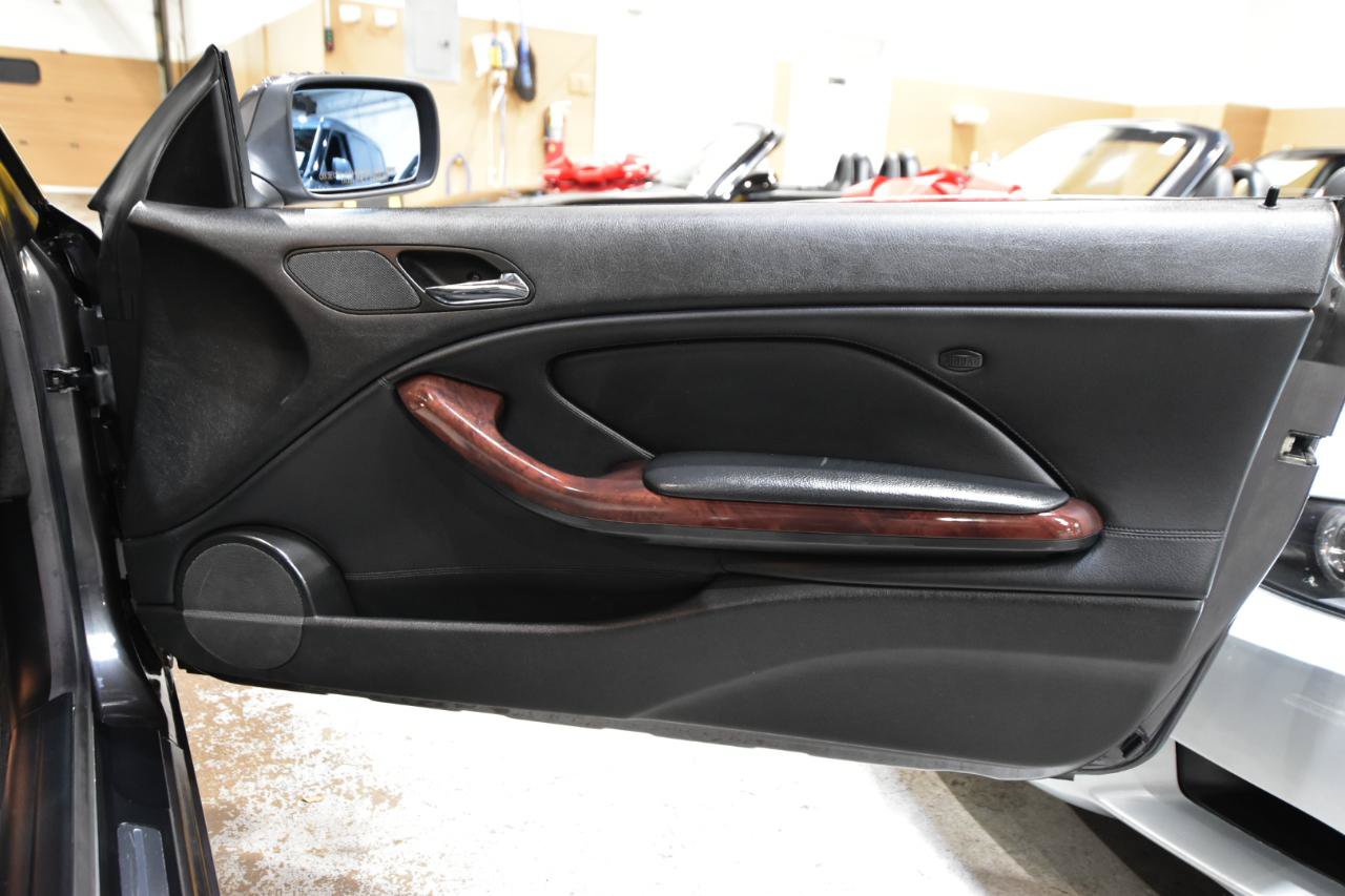 Used 2006 BMW 325Ci Convertible RWD image 36