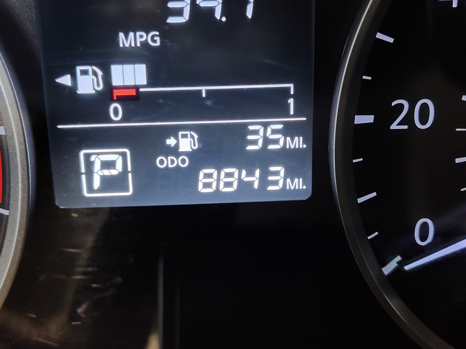 Used 2025 Nissan Versa S w/ Trunk Package FWD image 2