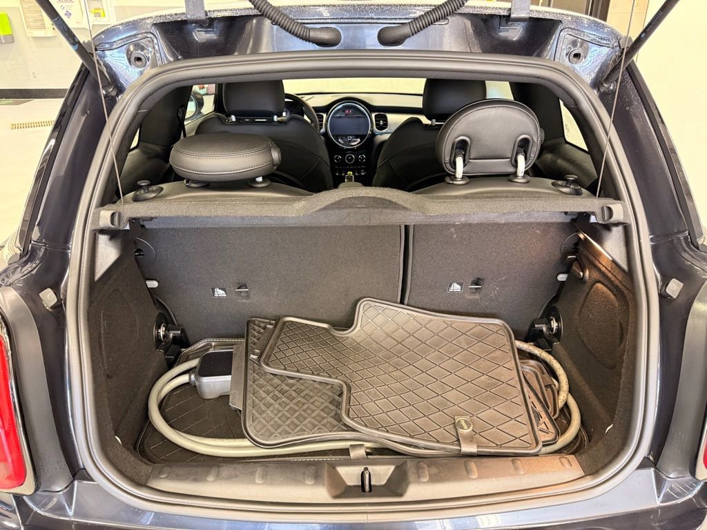 Certified 2024 MINI Cooper SE image 22