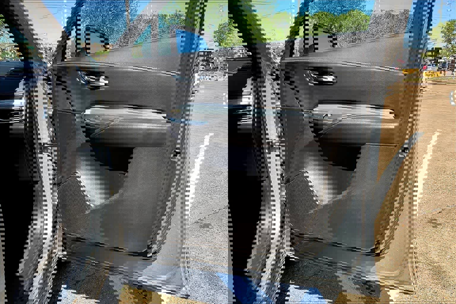 Used 2023 Cadillac XT4 Premium Luxury image 27