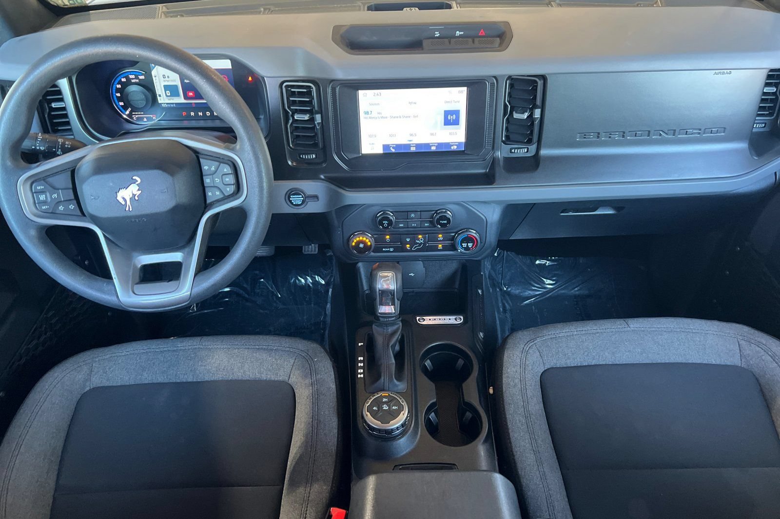 Used 2022 Ford Bronco 4-Door AWD/4WD image 13