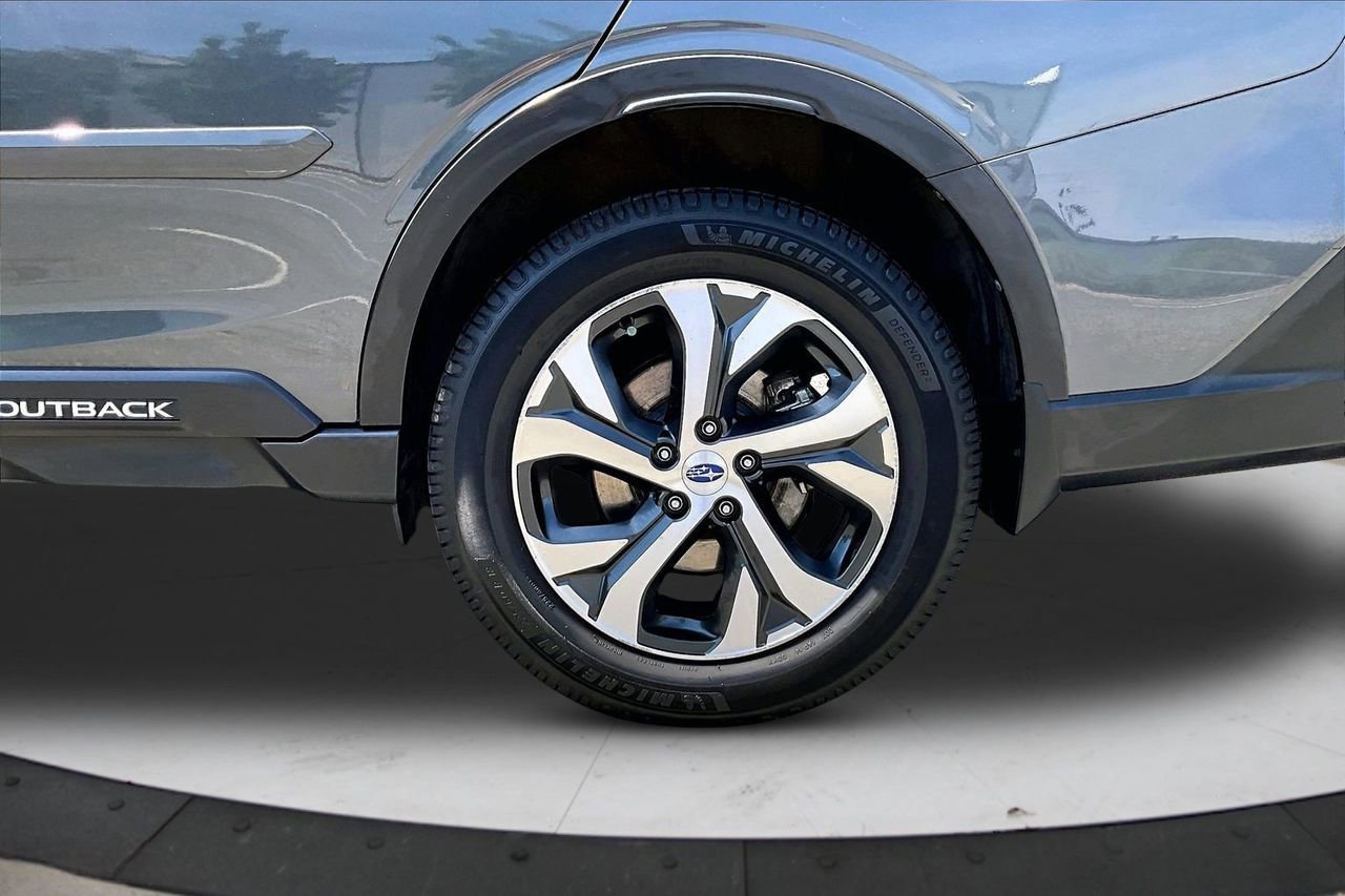 Used 2020 Subaru Outback Touring XT AWD/4WD image 34