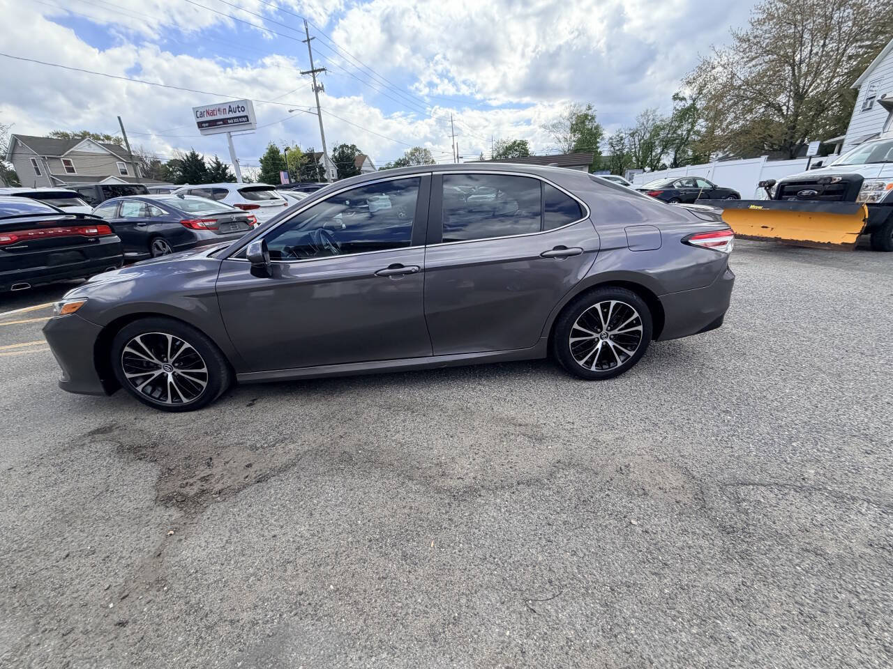 Used 2021 Toyota Camry LE FWD image 29