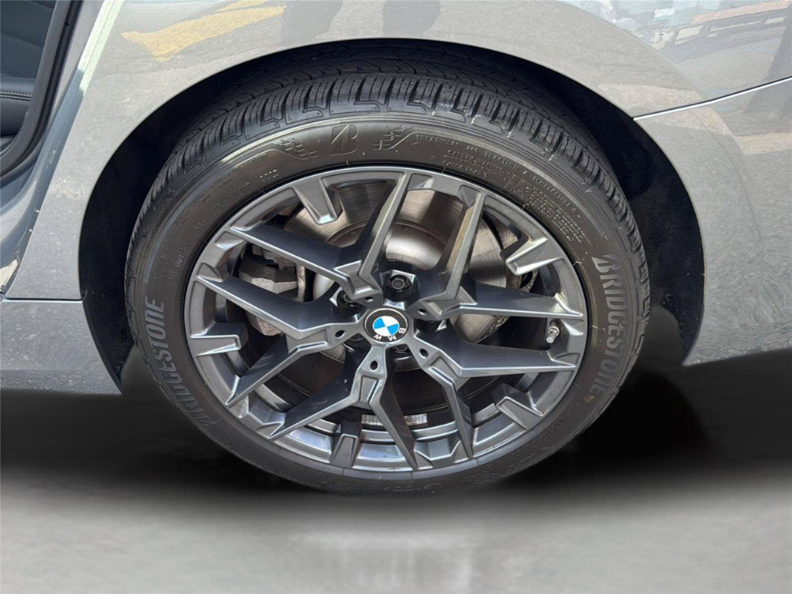 Used 2026 BMW 330i xDrive Sedan w/ Convenience Package AWD/4WD image 32