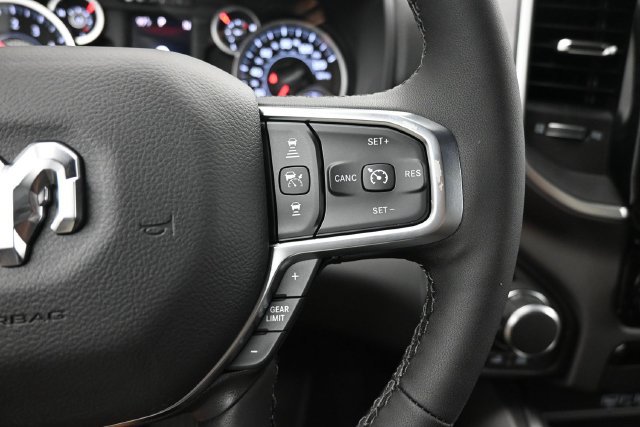 New 2027 RAM 1500 4x4 Crew Cab image 11