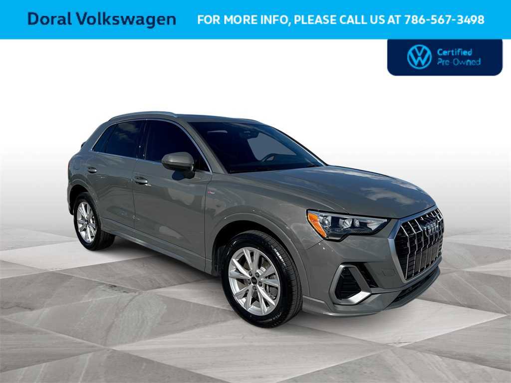 Used 2021 Audi Q3 2.0T Premium w/ Convenience Package image 2