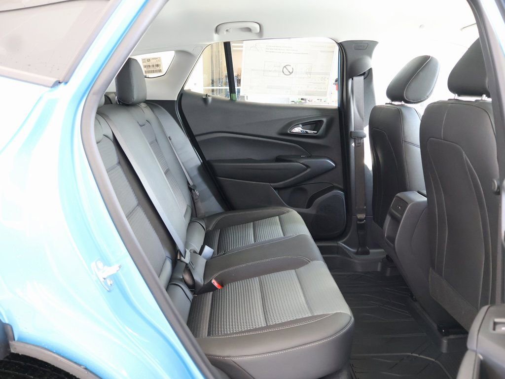 New 2026 Chevrolet Trax LT w/ Driver Confidence Package image 29