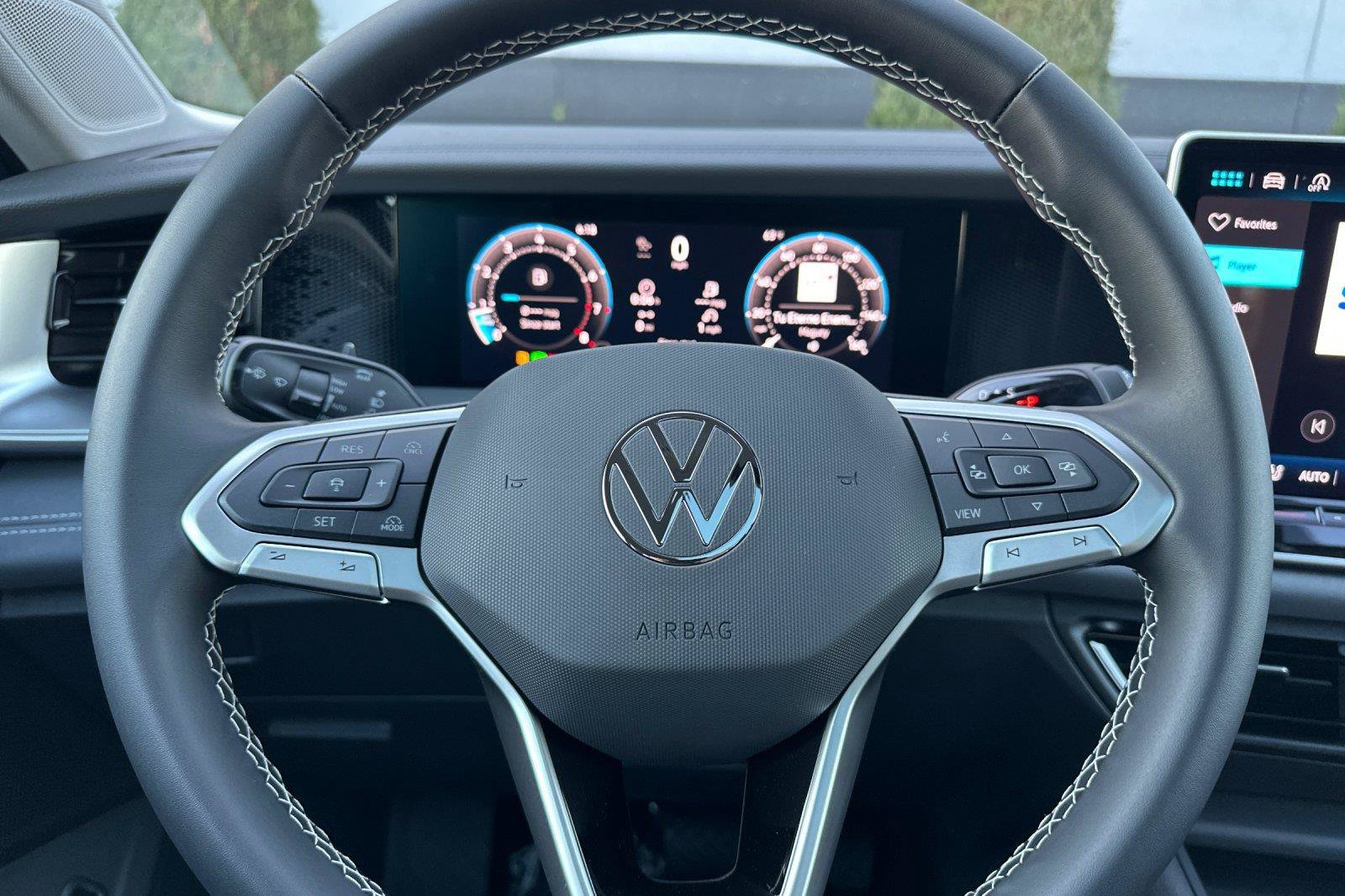 New 2026 Volkswagen Tiguan SE AWD/4WD image 21