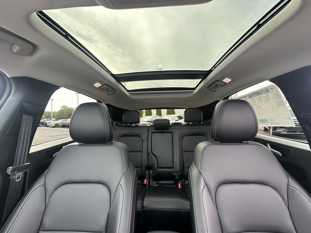 New 2026 Ford Escape Platinum image 20
