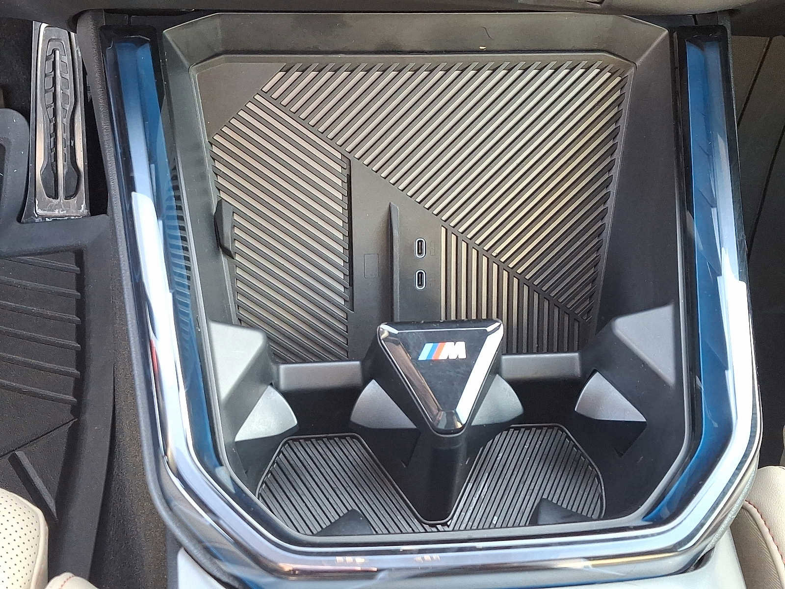 Used 2026 BMW X3 M50 w/ Premium Package image 23