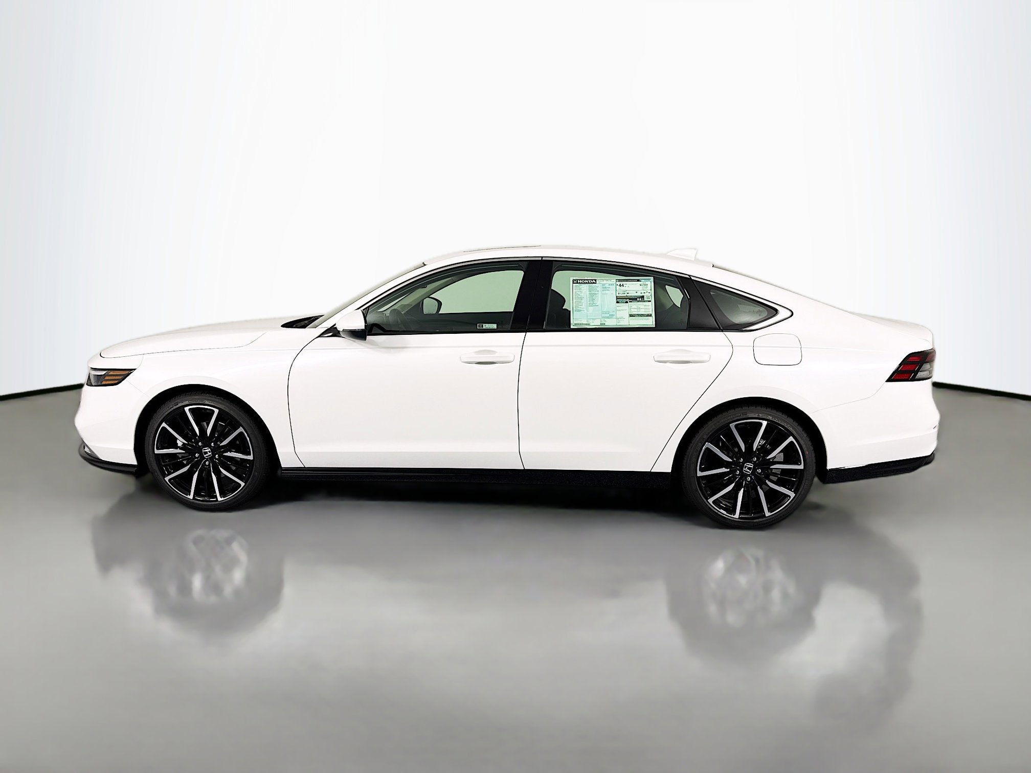 New 2025 Honda Accord Touring image 8