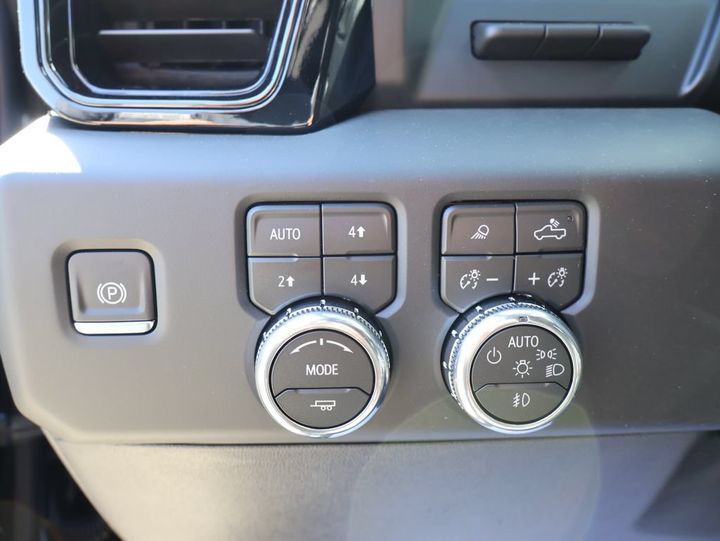 New 2026 GMC Sierra 1500 AT4X w/ AT4X AEV Edition AWD/4WD image 12