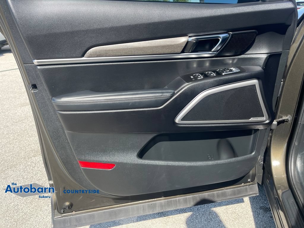 Used 2021 Kia Telluride EX w/ EX Premium Package AWD/4WD image 10