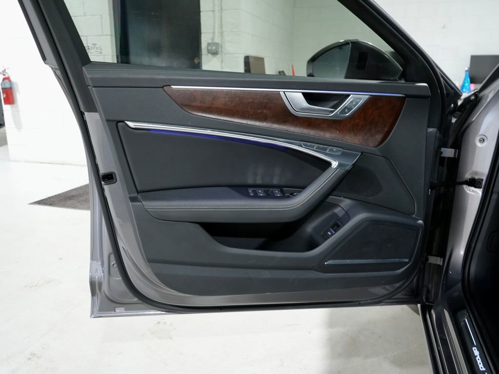 Used 2021 Audi A6 3.0T allroad Prestige w/ Prestige Package image 14