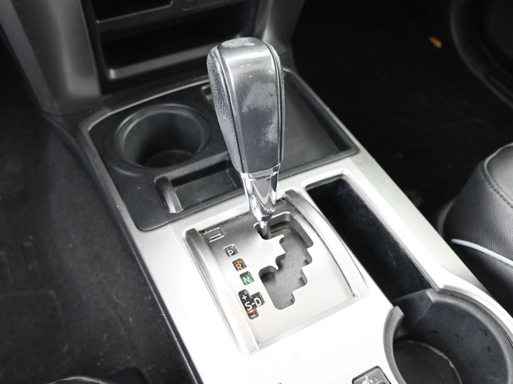 Used 2016 Toyota 4Runner SR5 Premium image 30