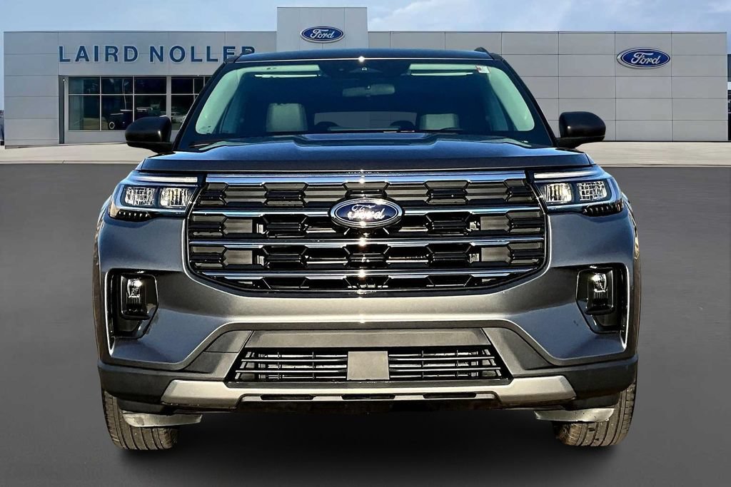 New 2026 Ford Explorer Active w/ Active Comfort Package AWD/4WD image 15