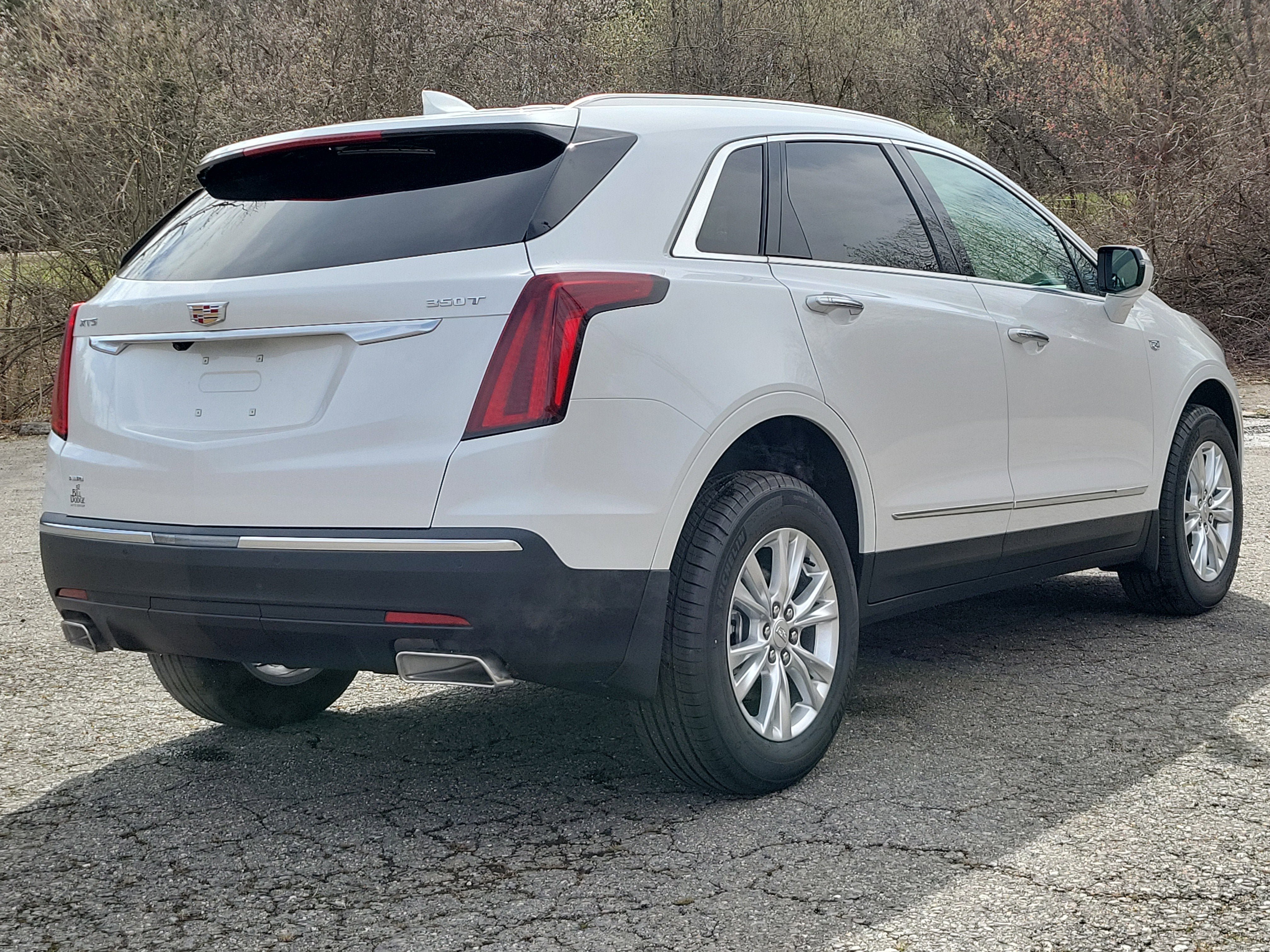 New 2026 Cadillac XT5 Luxury w/ LPO, Floor Liner Package AWD/4WD image 7