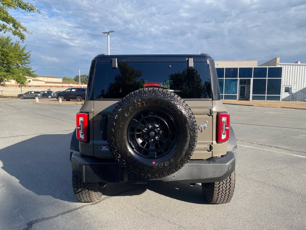 New 2026 Ford Bronco Outer Banks w/ Sasquatch Package AWD/4WD image 6