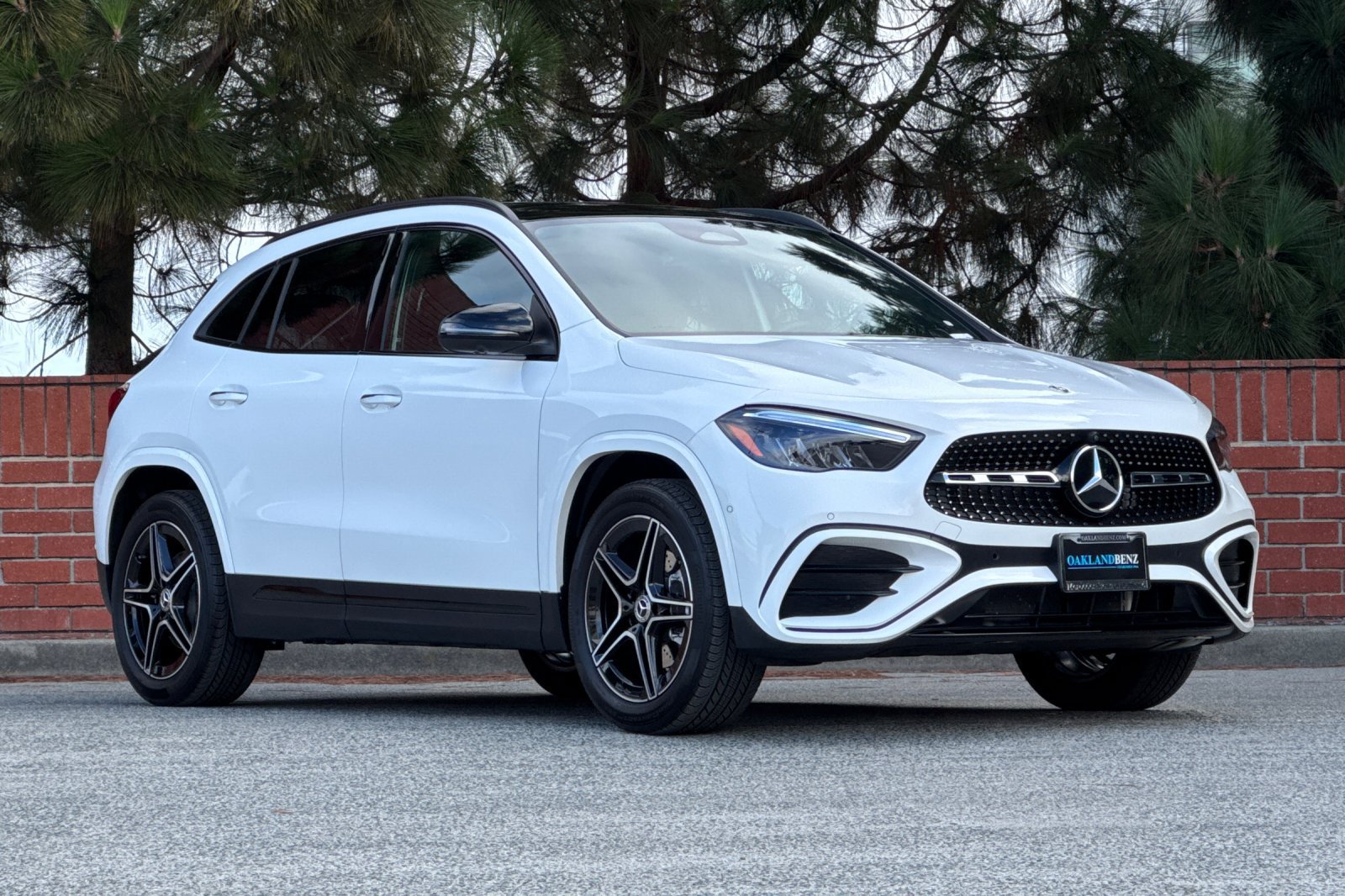 Used 2026 Mercedes-Benz GLA 250 image 2