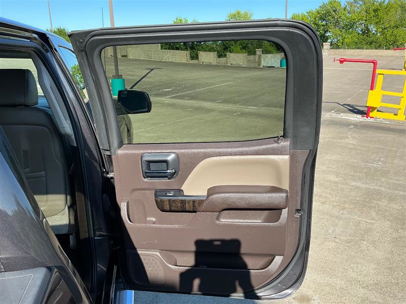 Used 2015 GMC Sierra 1500 Denali RWD image 39