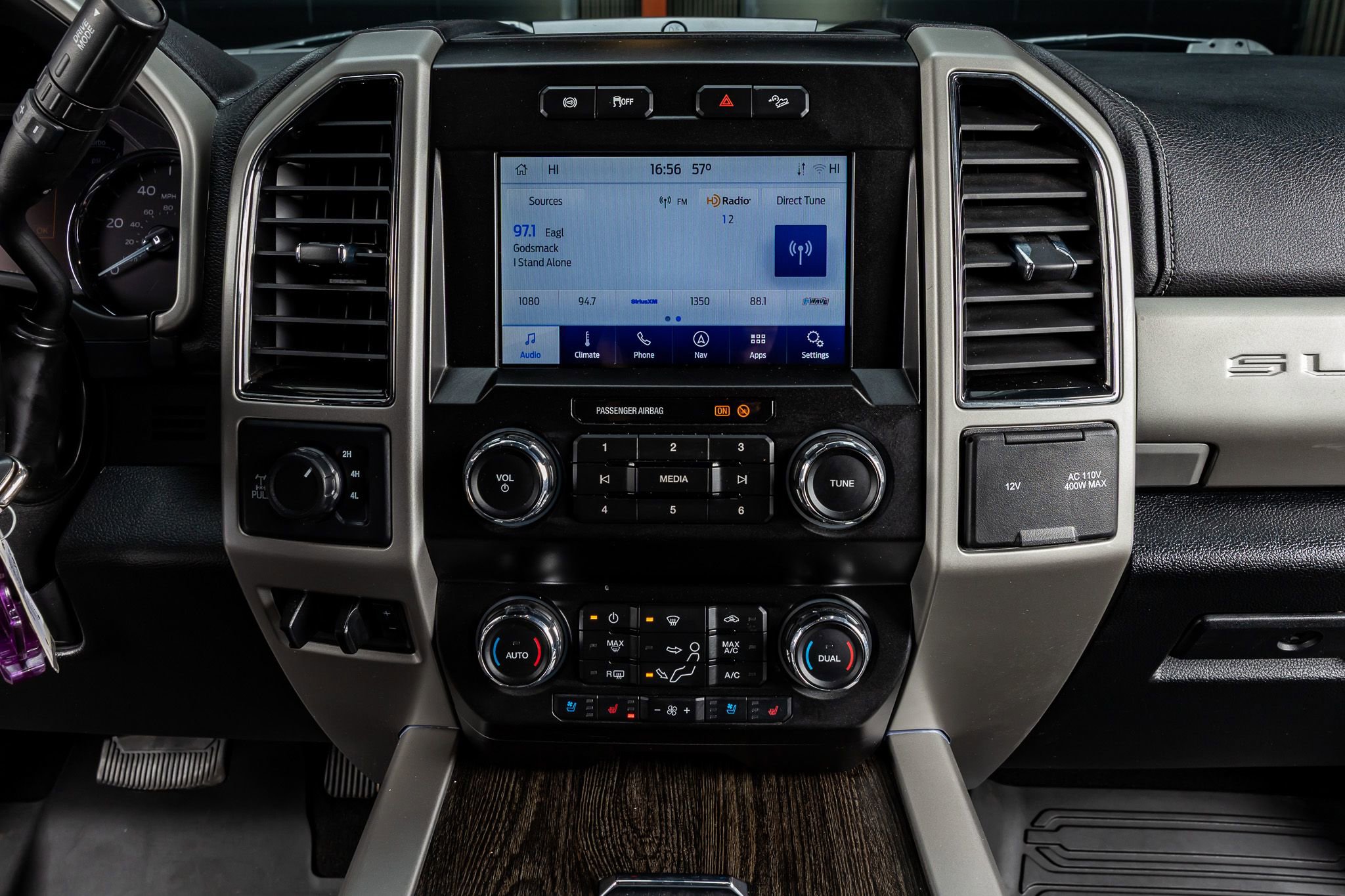 Used 2021 Ford F250 Lariat image 23