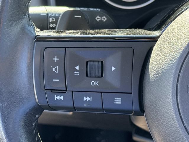Used 2023 Nissan Rogue SL w/ SL Premium Package FWD image 29