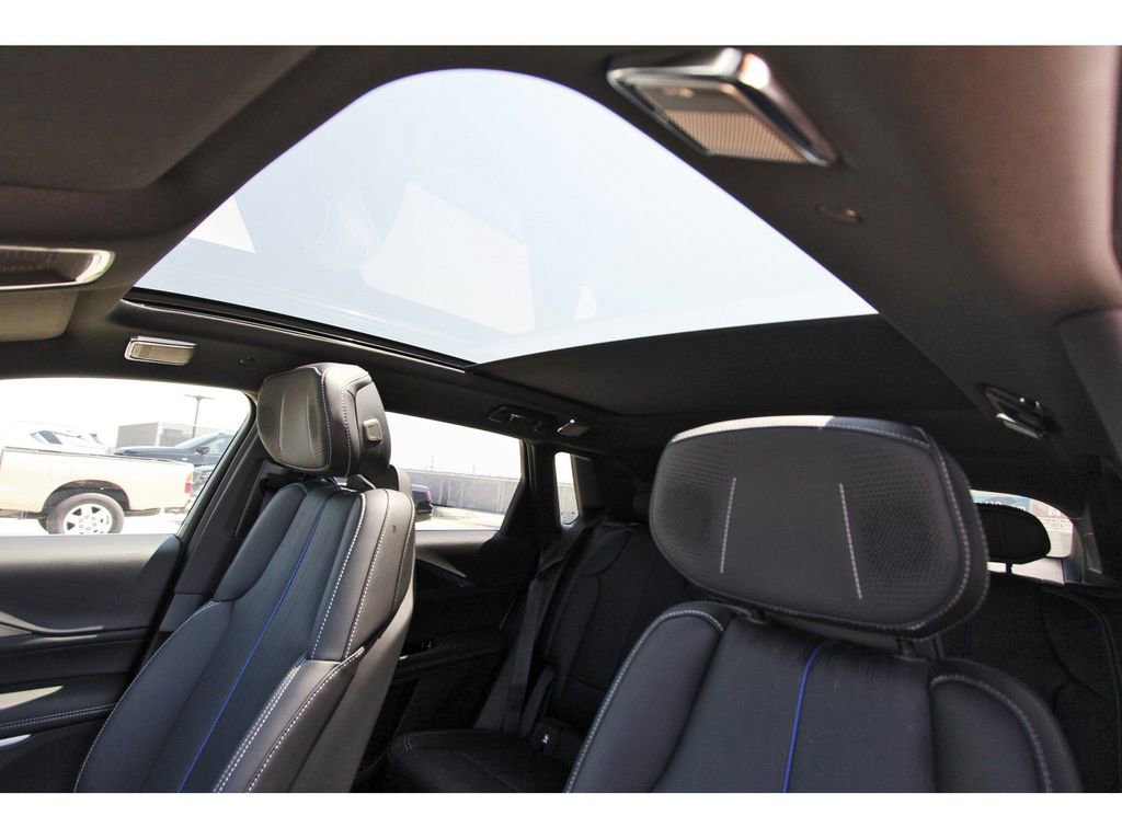 New 2026 Cadillac Lyriq Signature Luxury image 22