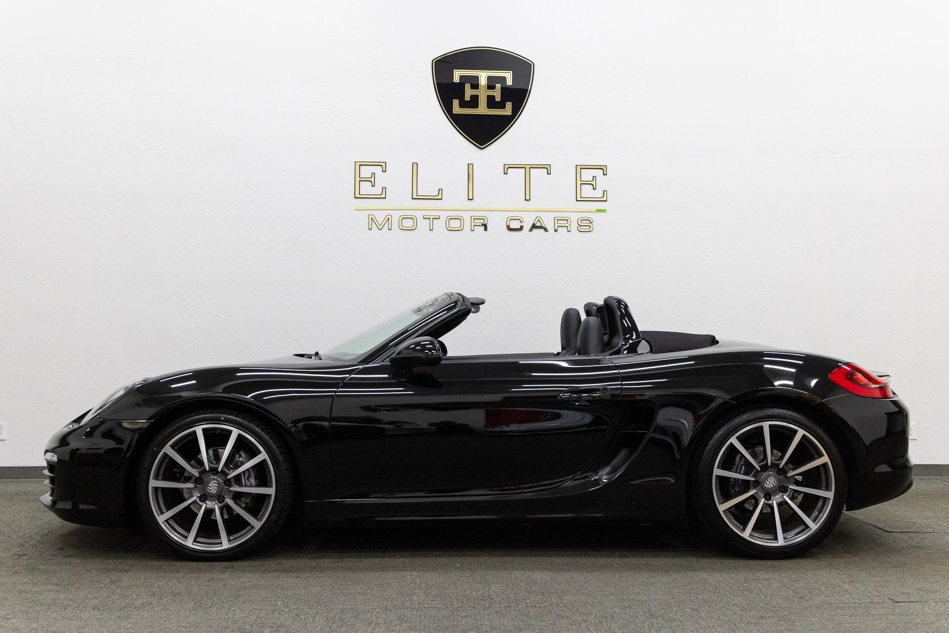 Used 2016 Porsche Boxster Black Edition image 2