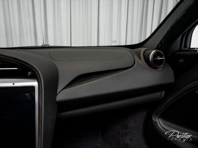 Used 2024 McLaren 750S Spider RWD image 41