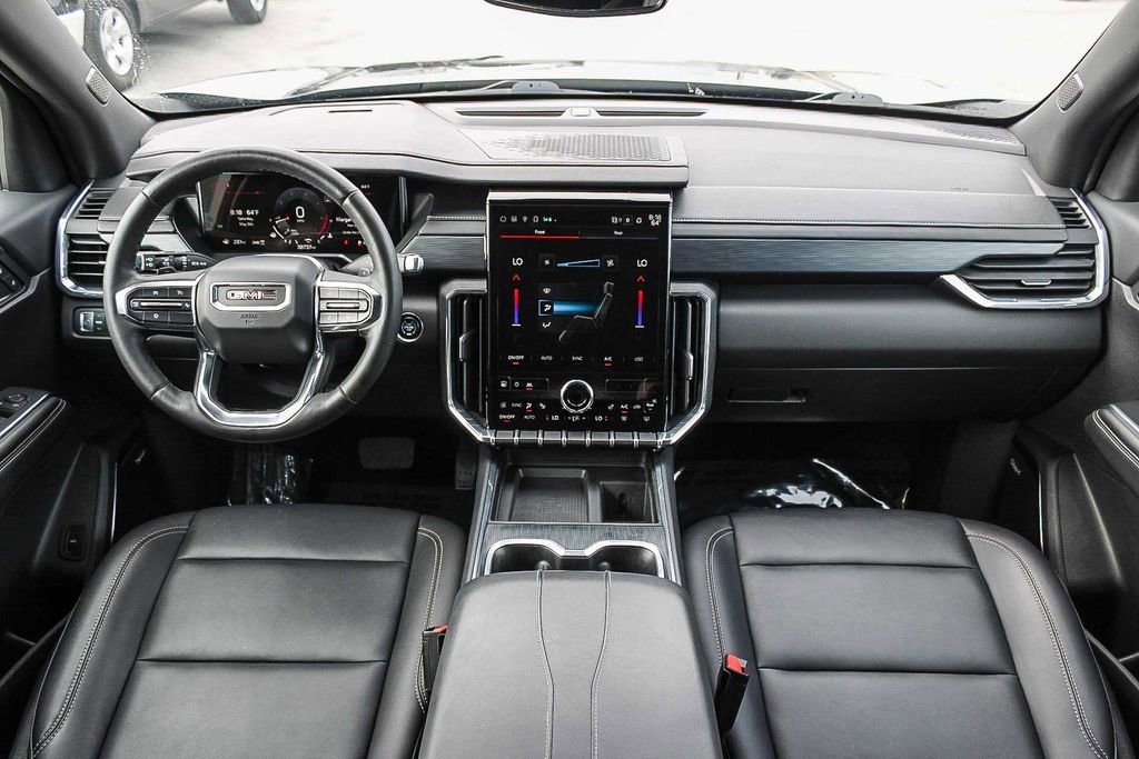 Used 2024 GMC Acadia Elevation AWD/4WD image 12
