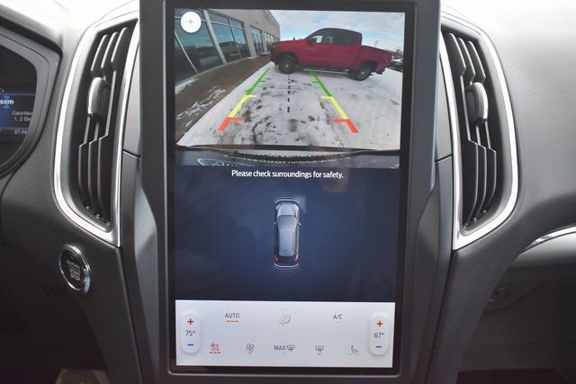 Used 2024 Ford Edge Titanium image 26