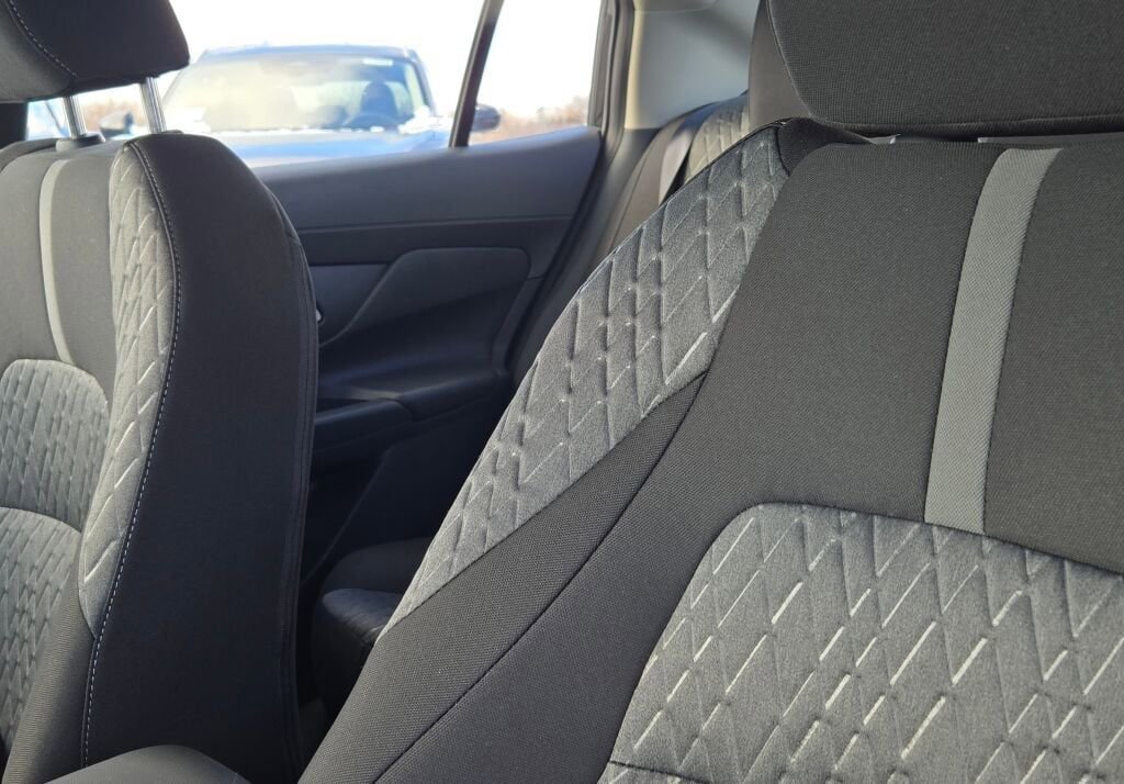 New 2026 Nissan Sentra SV w/ Floor Mat Package FWD image 22