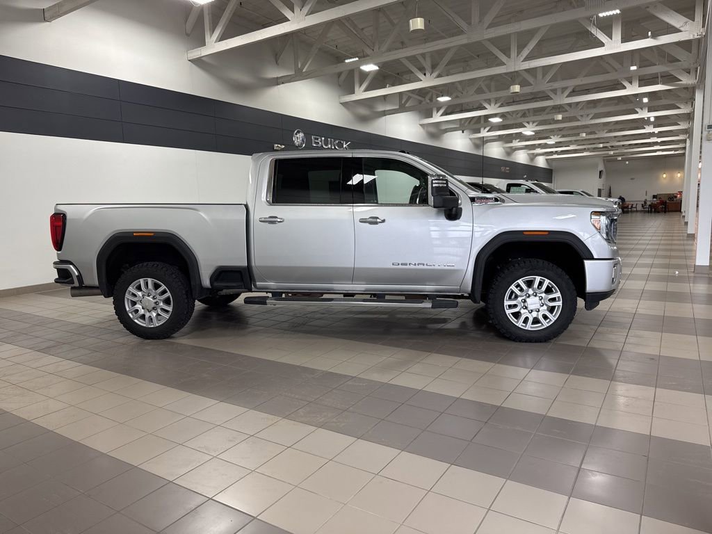 Used 2022 GMC Sierra 3500 Denali AWD/4WD image 7